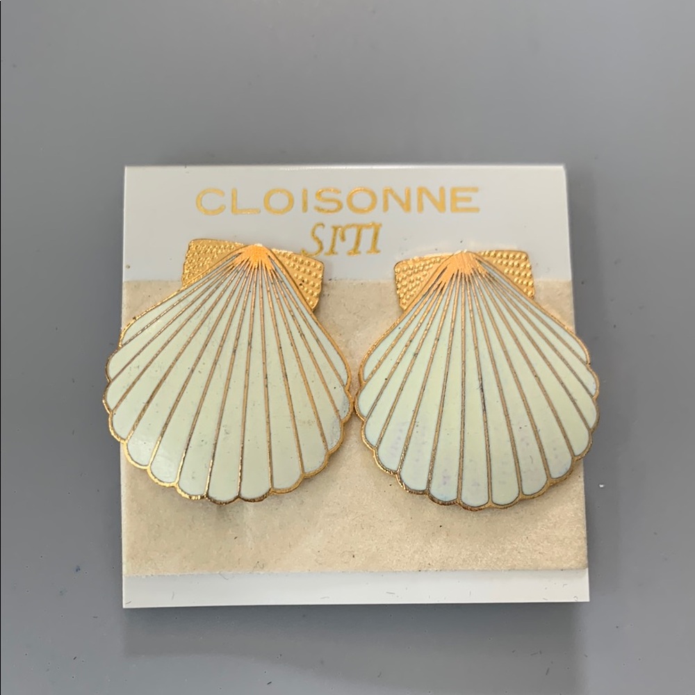 Vintage Cloisonné Shell Clip Earrings by SITI New on Original Card